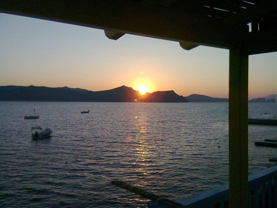 Klima  The Yellow Boat House מראה חיצוני תמונה